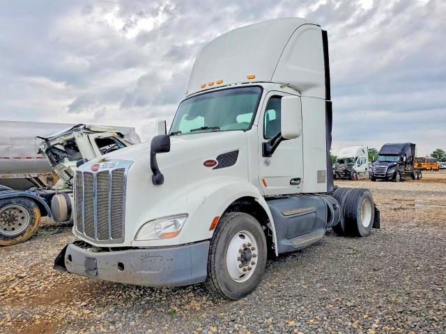 Продажа на аукционе авто 2016 Peterbilt 579, vin: 1XPBA48X1GD361690, номер лота: 50601556