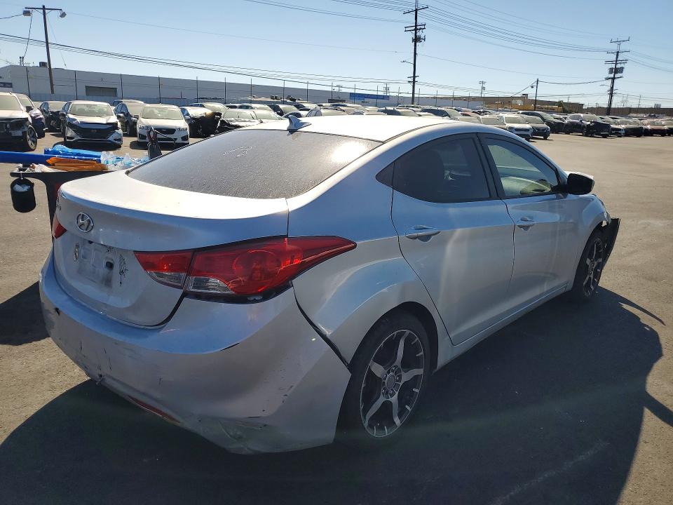 2011 Hyundai Elantra მანქანა იყიდება აუქციონზე, vin: 5NPDH4AE6BH039435, აუქციონის ნომერი: 51893166
