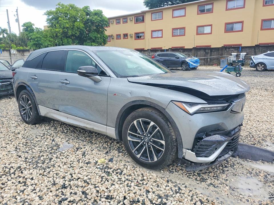 2024 Acura Zdx მანქანა იყიდება აუქციონზე, vin: 4W5KHMRK5RZ509347, აუქციონის ნომერი: 53987106