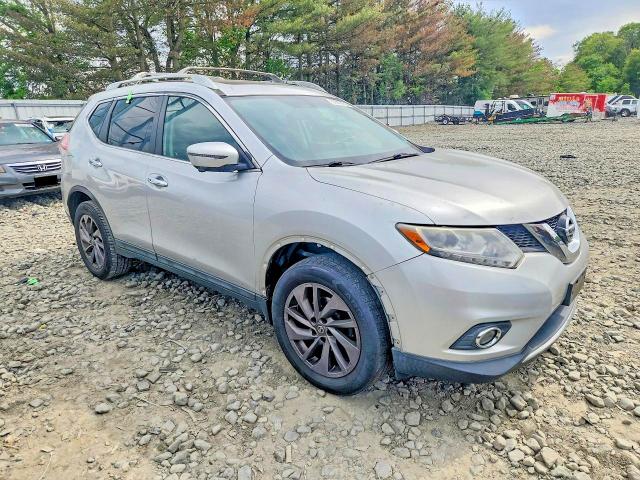 53519736 :رقم المزاد ، 5N1AT2MV0GC858831 vin ، 2016 Nissan Rogue مزاد بيع