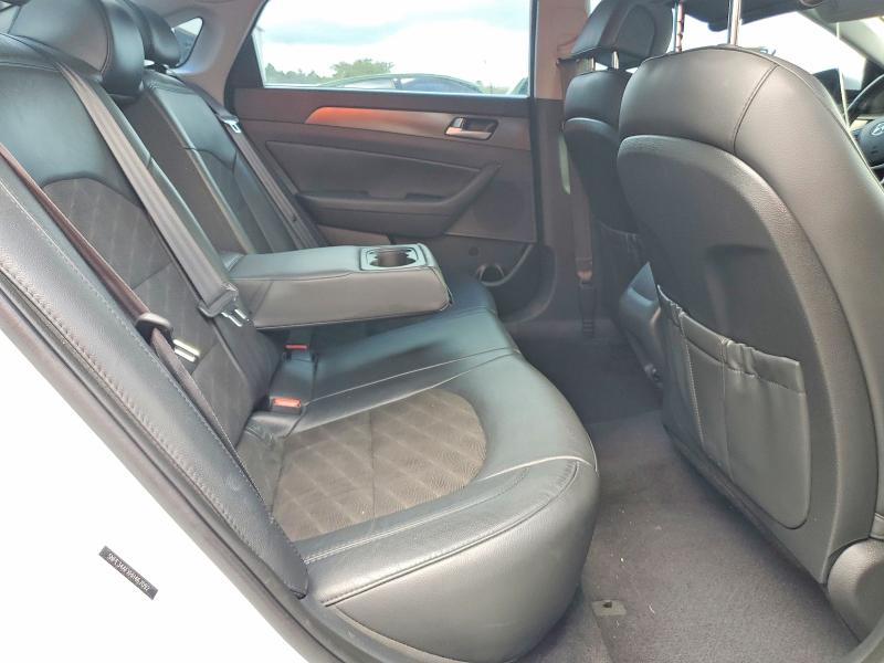 Продажа на аукционе авто 2017 Hyundai Sonata, vin: 5NPE34AFXHH467092, номер лота: 53389776