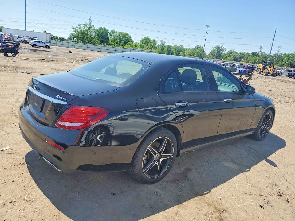 Auction sale of the 2018 Mercedes-benz E, vin: WDDZF4KB6JA354294, lot number: 55029086