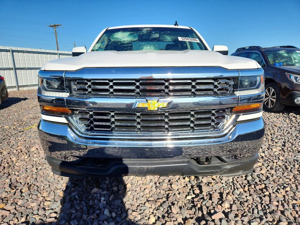 52603286 :رقم المزاد ، 3GCUKREC3HG366075 vin ، 2017 Chevrolet Silverado مزاد بيع