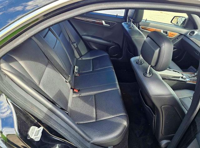Продажа на аукционе авто 2012 Mercedes-benz C, vin: WDDGF4HB2CR194515, номер лота: 54468996