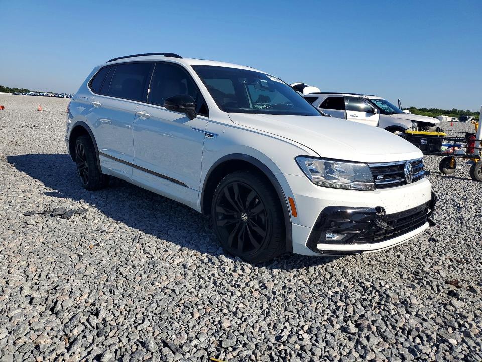 Продажа на аукционе авто 2020 Volkswagen Tiguan, vin: 3VV3B7AX6LM175139, номер лота: 53709236