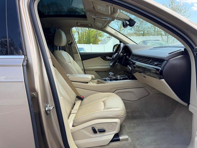 Продажа на аукционе авто 2018 Audi Q7, vin: WA1LAAF70JD001772, номер лота: 52876176
