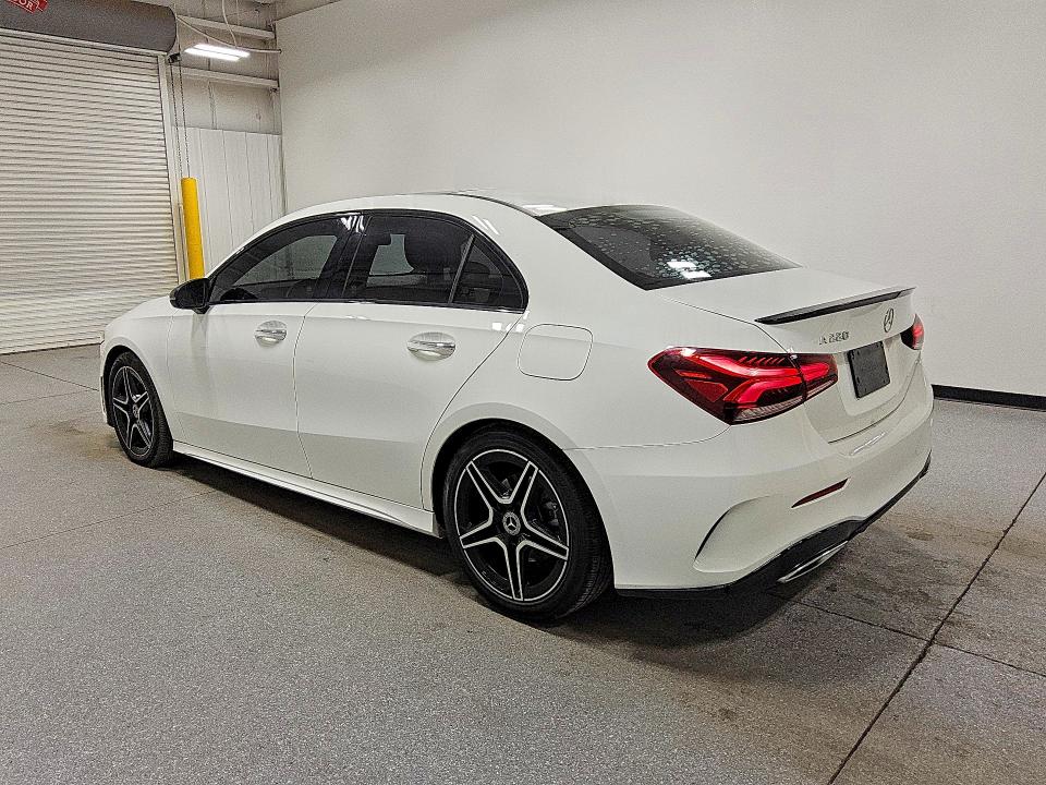 2019 Mercedes-benz A მანქანა იყიდება აუქციონზე, vin: WDD3G4EB8KW005429, აუქციონის ნომერი: 52236996