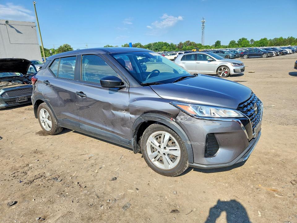 54841186 :رقم المزاد ، 3N1CP5BVXNL526132 vin ، 2022 Nissan Kicks مزاد بيع