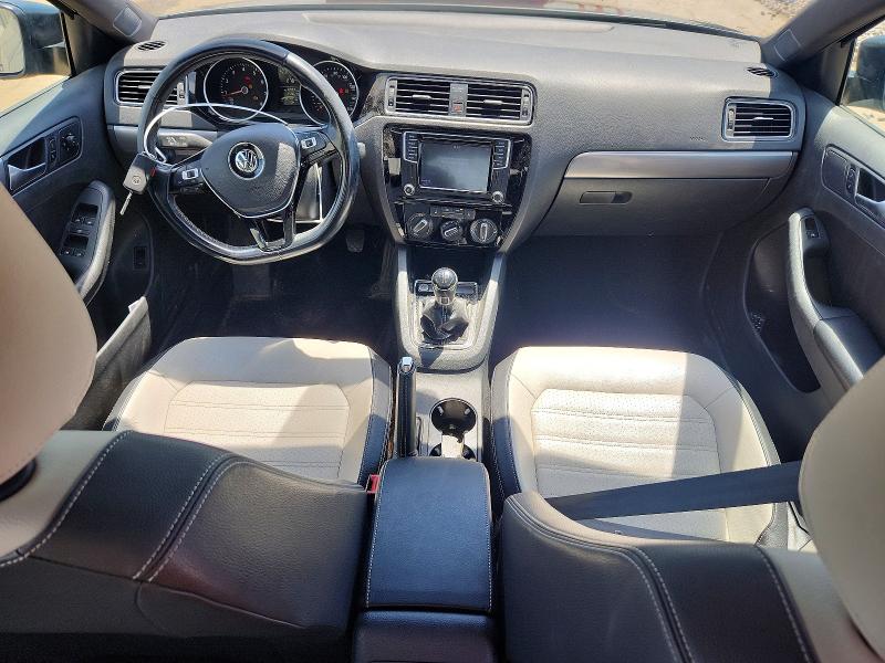 54843486 :رقم المزاد ، 3VWB17AJXGM393189 vin ، 2016 Volkswagen Jetta مزاد بيع