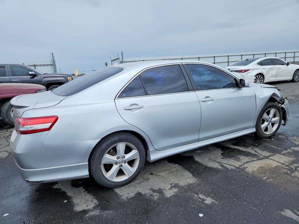 55163766 :رقم المزاد ، 4T1BF3EKXBU755537 vin ، 2011 Toyota Camry مزاد بيع