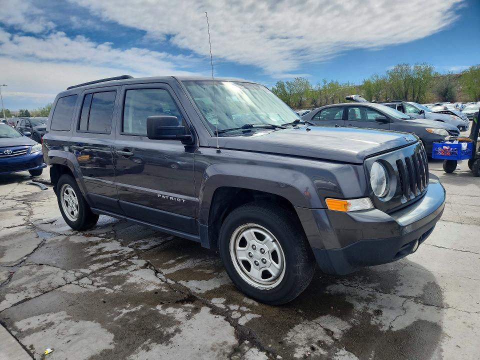 52207316 :رقم المزاد ، 1C4NJPBA8FD280737 vin ، 2015 Jeep Patriot مزاد بيع