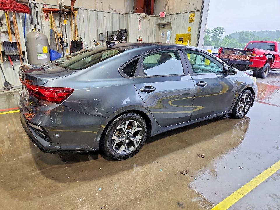 54447546 :رقم المزاد ، 3KPF24AD3LE209211 vin ، 2020 Kia Forte مزاد بيع