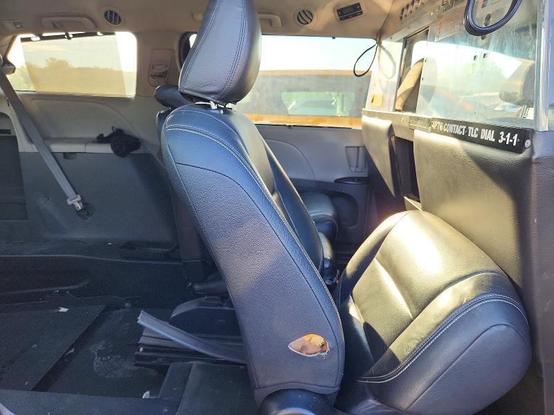 Aukcja sprzedaży 2016 Toyota Sienna, vin: 5TDKK3DC6GS760336, numer aukcji: 55366596