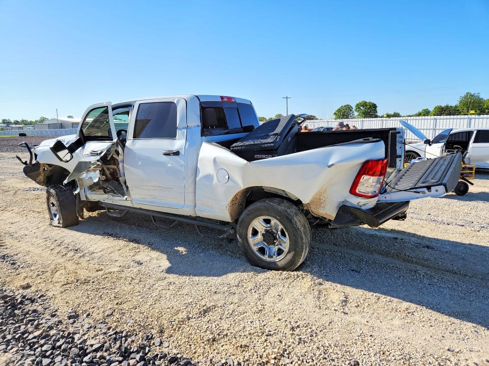 Продаж на аукціоні авто 2022 Ram 2500, vin: 3C6UR5CL7NG394794, номер лоту: 52759406