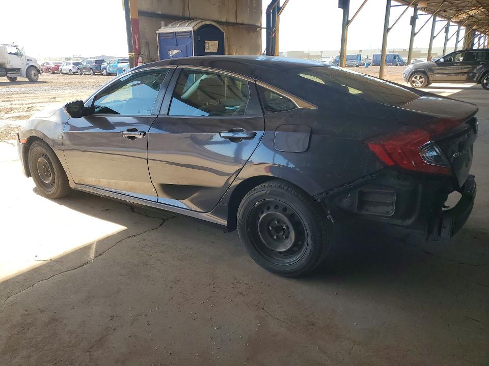 55166816 :رقم المزاد ، 2HGFC2F57JH579633 vin ، 2018 Honda Civic مزاد بيع