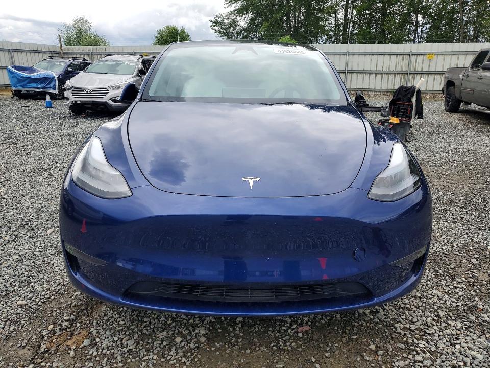 Продажа на аукционе авто 2024 Tesla Model Y, vin: 7SAYGDEE7RF064953, номер лота: 53820646