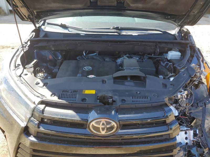 Продаж на аукціоні авто 2019 Toyota Highlander, vin: 5TDJZRFH8KS962302, номер лоту: 53590896