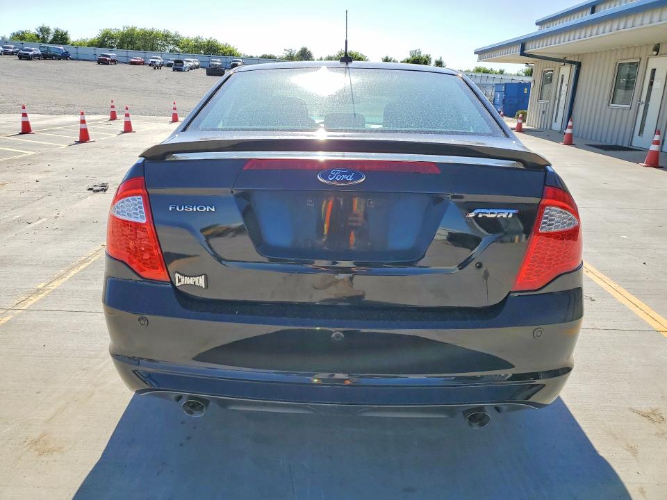 53286006 :رقم المزاد ، 3FAHP0KC1CR186258 vin ، 2012 Ford Fusion مزاد بيع