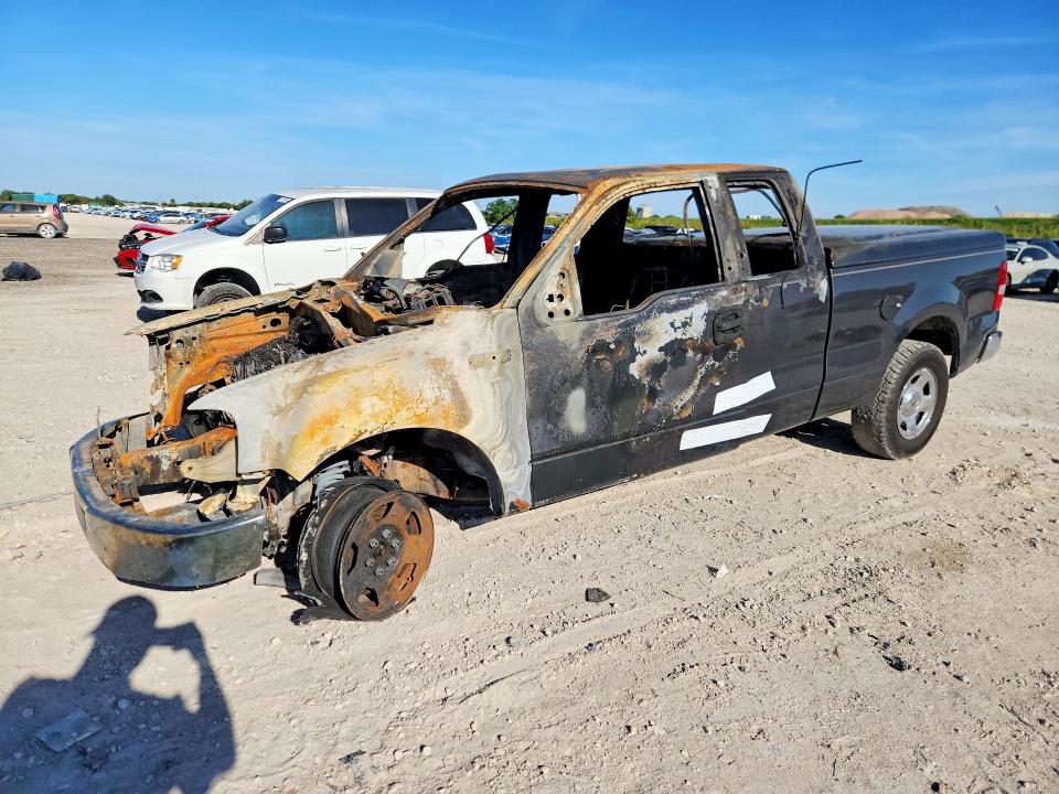 Auction sale of the 2006 Ford F150, vin: 1FTRX12W46NA35856, lot number: 52261096