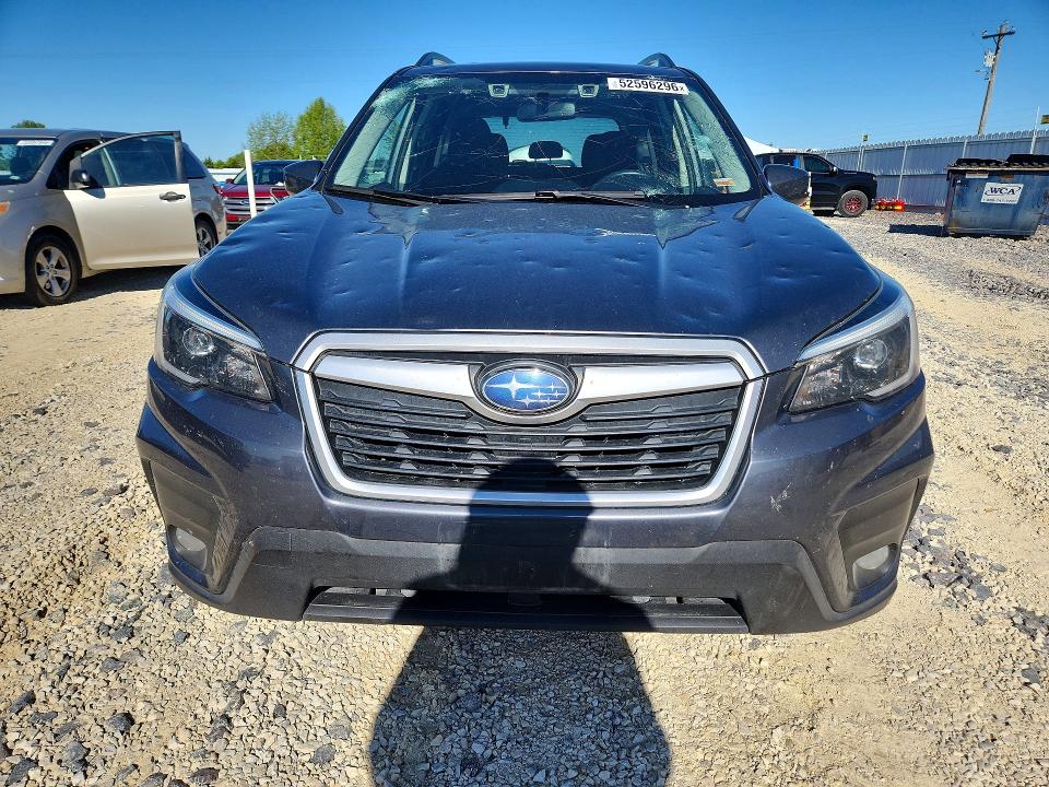52596296 :رقم المزاد ، JF2SKAFC0MH557302 vin ، 2021 Subaru Forester مزاد بيع