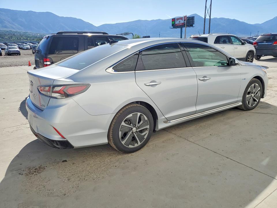 2019 Hyundai Sonata Hybrid მანქანა იყიდება აუქციონზე, vin: KMHE34L34KA092166, აუქციონის ნომერი: 53087756