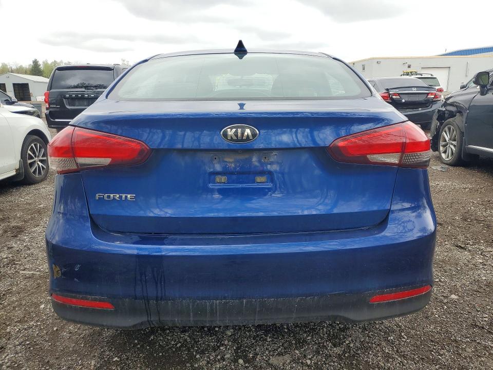 2017 Kia Forte მანქანა იყიდება აუქციონზე, vin: 3KPFL4A75HE053588, აუქციონის ნომერი: 52248446