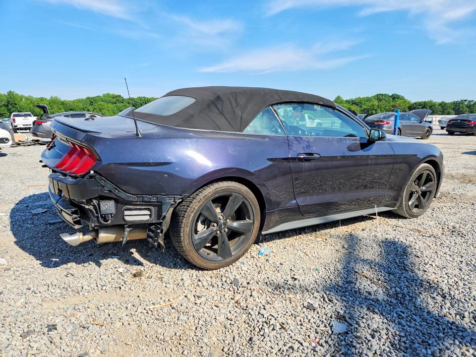 50611906 :رقم المزاد ، 1FATP8UH7N5140750 vin ، 2022 Ford Mustang مزاد بيع