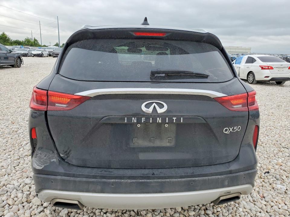 52559946 :رقم المزاد ، 3PCAJ5M11LF107209 vin ، 2020 Infiniti Qx50 مزاد بيع