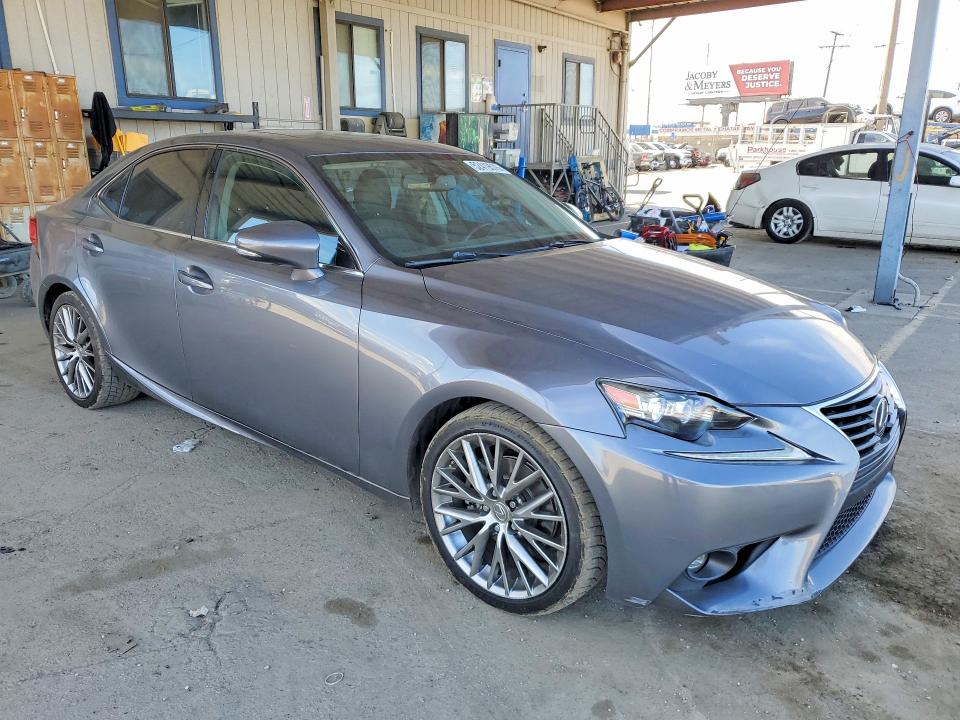 52419576 :رقم المزاد ، JTHBF1D20F5052148 vin ، 2015 Lexus Is مزاد بيع