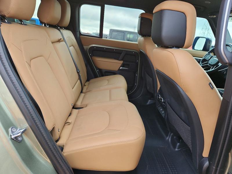 Продажа на аукционе авто 2025 Land Rover Defender, vin: SALEJ7EX1S2404054, номер лота: 54710806