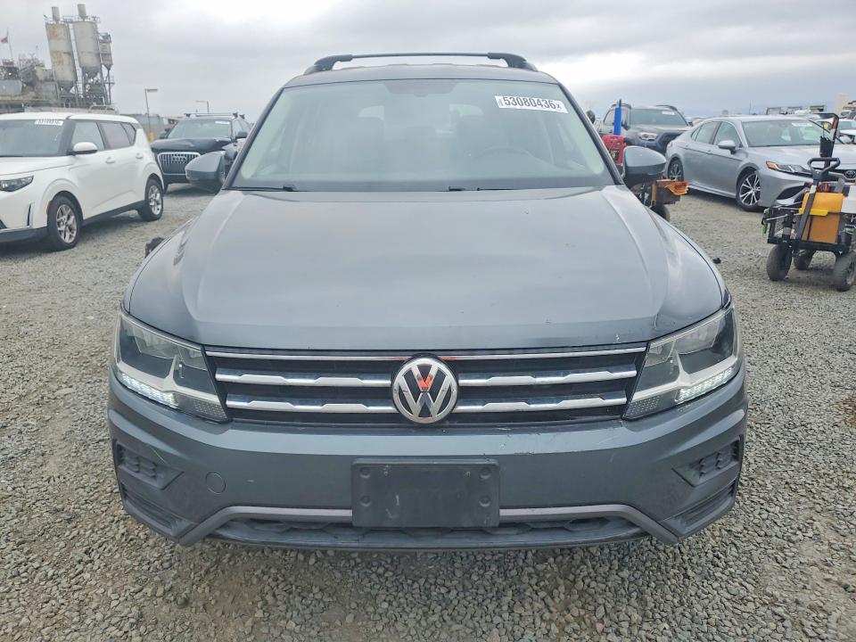 Aukcja sprzedaży 2018 Volkswagen Tiguan, vin: 3VV3B7AX6JM048677, numer aukcji: 53080436