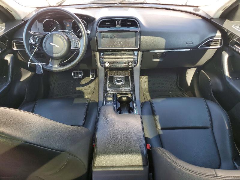 2019 Jaguar F-pace მანქანა იყიდება აუქციონზე, vin: SADCS2FX3KA602139, აუქციონის ნომერი: 52039626