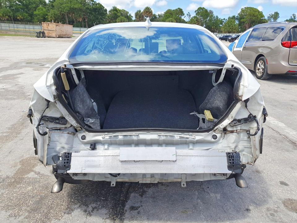 Продажа на аукционе авто 2021 Honda Accord, vin: 1HGCV1F17MA051128, номер лота: 52511516