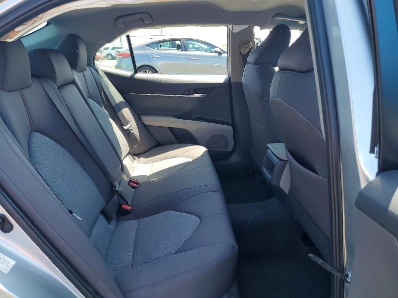 Продажа на аукционе авто 2018 Toyota Camry, vin: 4T1B11HK4JU635567, номер лота: 52522026