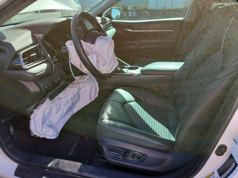 Продажа на аукционе авто 2022 Toyota Camry, vin: 4T1G11AK4NU647577, номер лота: 54282316