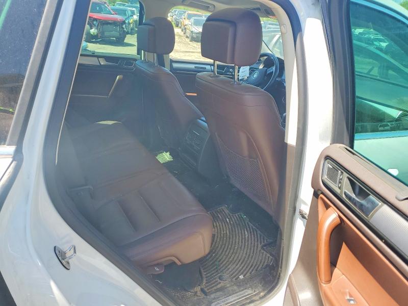 Продажа на аукционе авто 2014 Volkswagen Touareg, vin: WVGDF9BP5ED004085, номер лота: 54970966