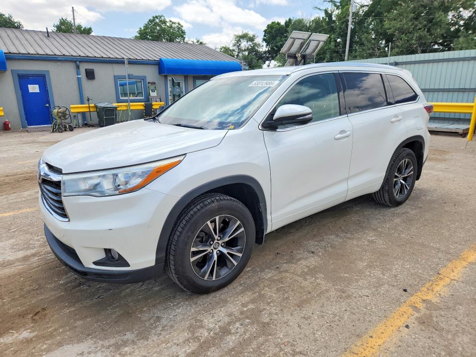 53012986 :رقم المزاد ، 5TDJKRFHXGS307537 vin ، 2016 Toyota Highlander مزاد بيع