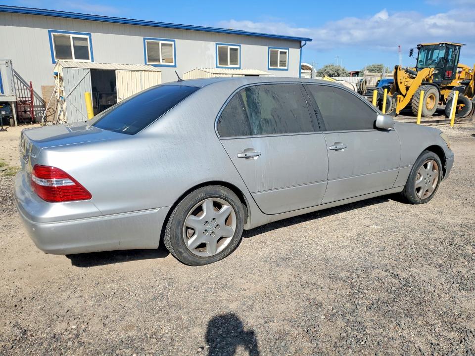 52760676 :رقم المزاد ، JTHBN36FX50176356 vin ، 2005 Lexus Ls مزاد بيع