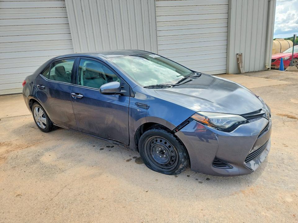 Продаж на аукціоні авто 2018 Toyota Corolla, vin: 5YFBURHEXJP749672, номер лоту: 55247696