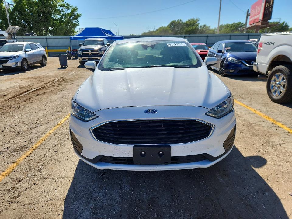 52425746 :رقم المزاد ، 3FA6P0G78LR200269 vin ، 2020 Ford Fusion مزاد بيع