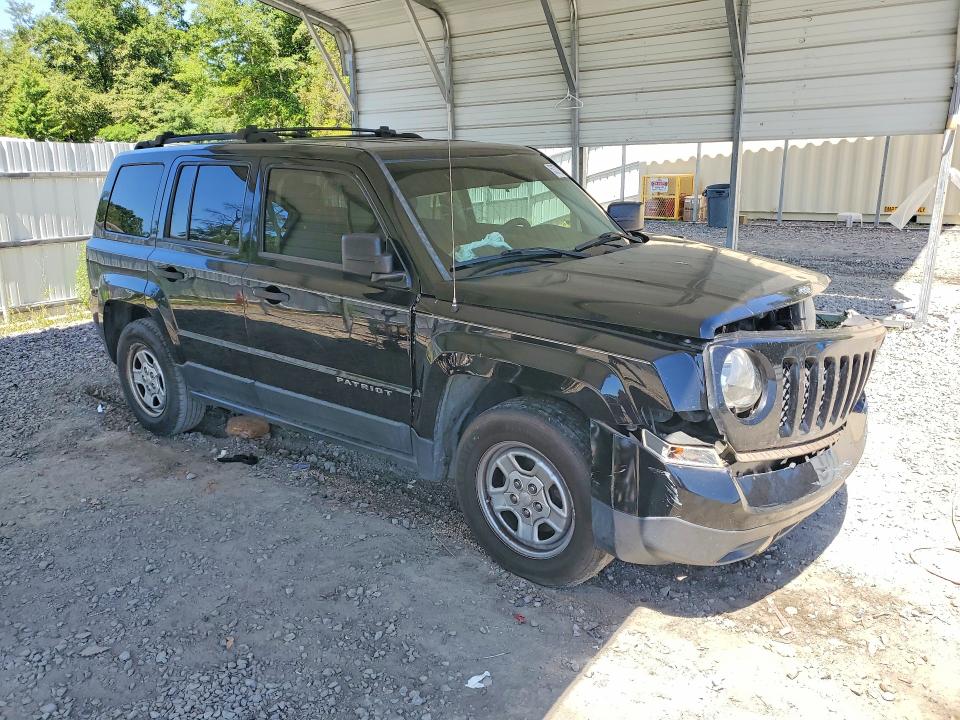 53271226 :رقم المزاد ، 1C4NJPBB2FD251064 vin ، 2015 Jeep Patriot مزاد بيع