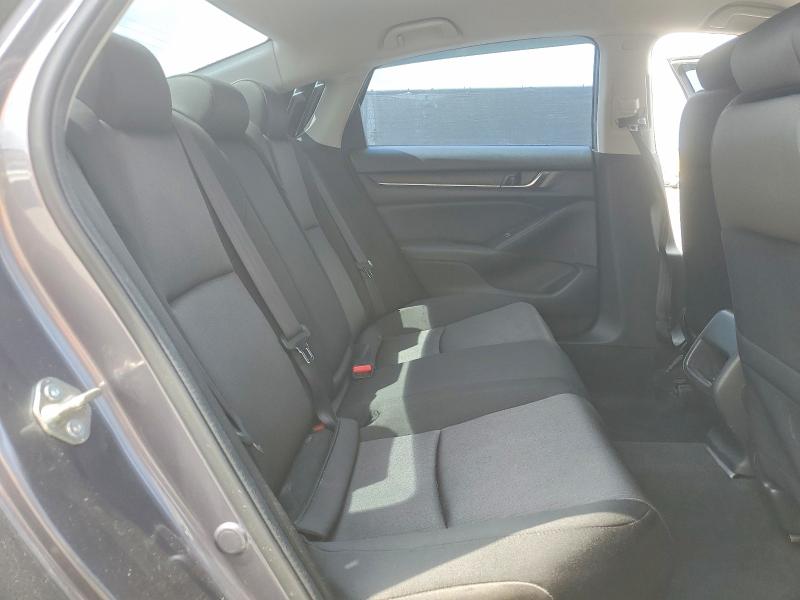 Продаж на аукціоні авто 2018 Honda Accord, vin: 1HGCV1F13JA258160, номер лоту: 51952686