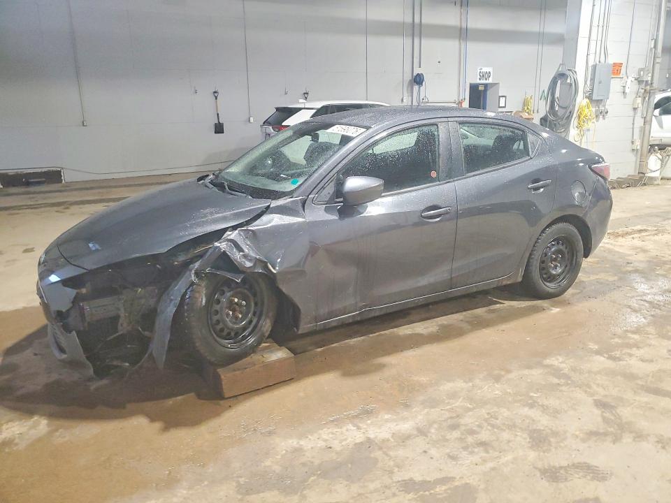 Auction sale of the 2016 Toyota Yaris, vin: 3MYDLBYVXGY121737, lot number: 51698076