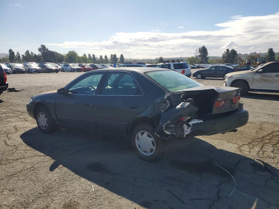 55031606 :رقم المزاد ، JT2BG22K5X0309304 vin ، 1999 Toyota Camry مزاد بيع