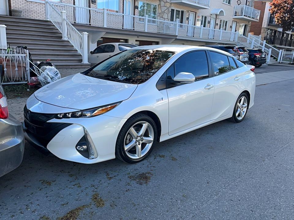 Продаж на аукціоні авто 2022 Toyota Prius Prime, vin: JTDKAMFP7N3218640, номер лоту: 54719596
