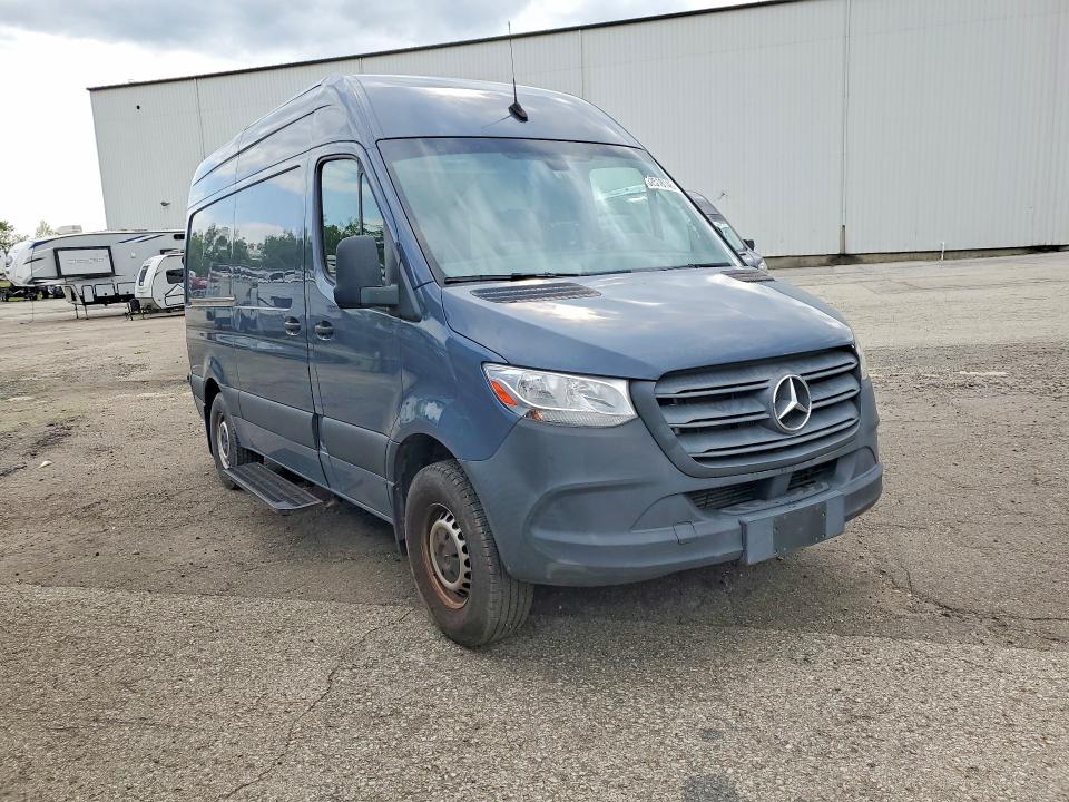 Продаж на аукціоні авто 2019 Mercedes Benz Sprinter, vin: WD4PF0CD3KP040651, номер лоту: 52518146