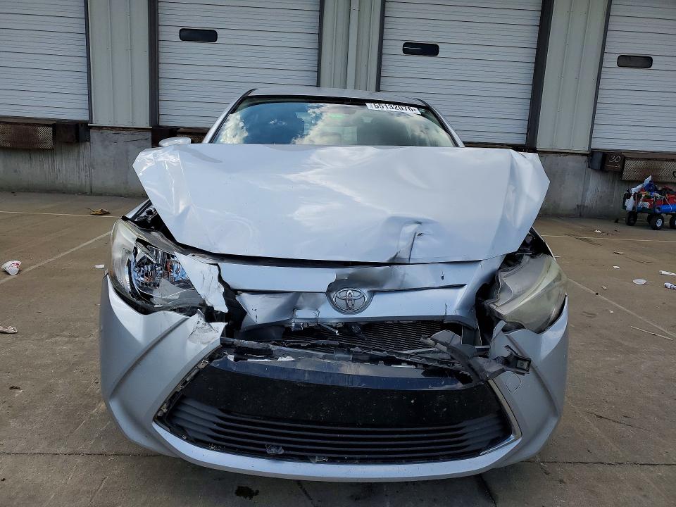 Продаж на аукціоні авто 2018 Toyota Yaris Ia, vin: 3MYDLBYV7JY304715, номер лоту: 55132076