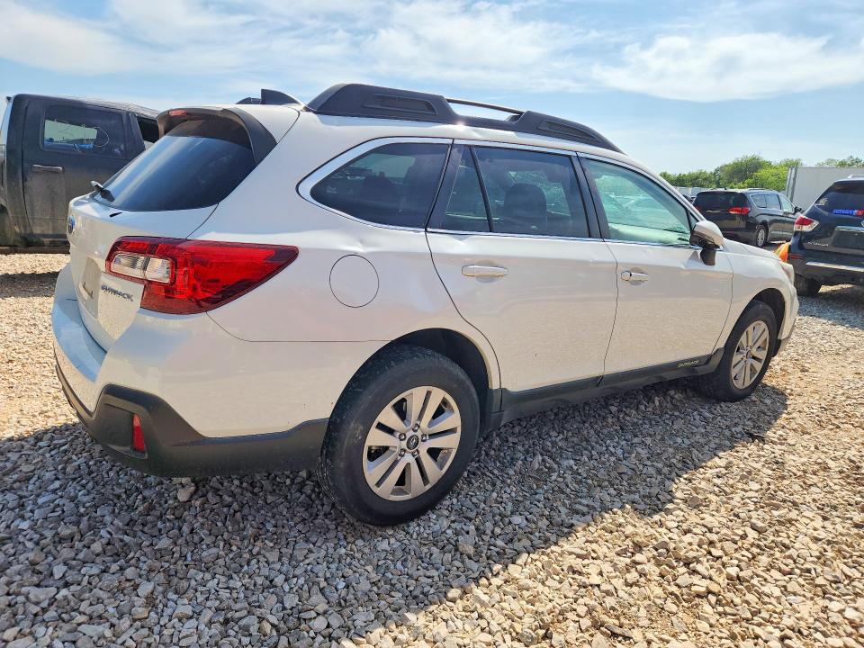 52597956 :رقم المزاد ، 4S4BSAFCXJ3357529 vin ، 2018 Subaru Outback مزاد بيع