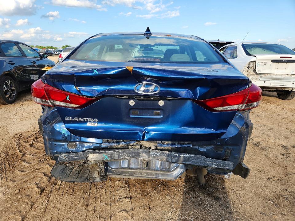 2017 Hyundai Elantra მანქანა იყიდება აუქციონზე, vin: 5NPD74LF3HH132902, აუქციონის ნომერი: 52584456