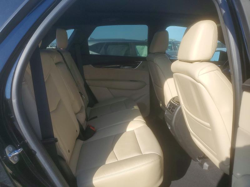54151686 :رقم المزاد ، 1GYKNBRS9HZ292646 vin ، 2017 Cadillac Xt5 مزاد بيع